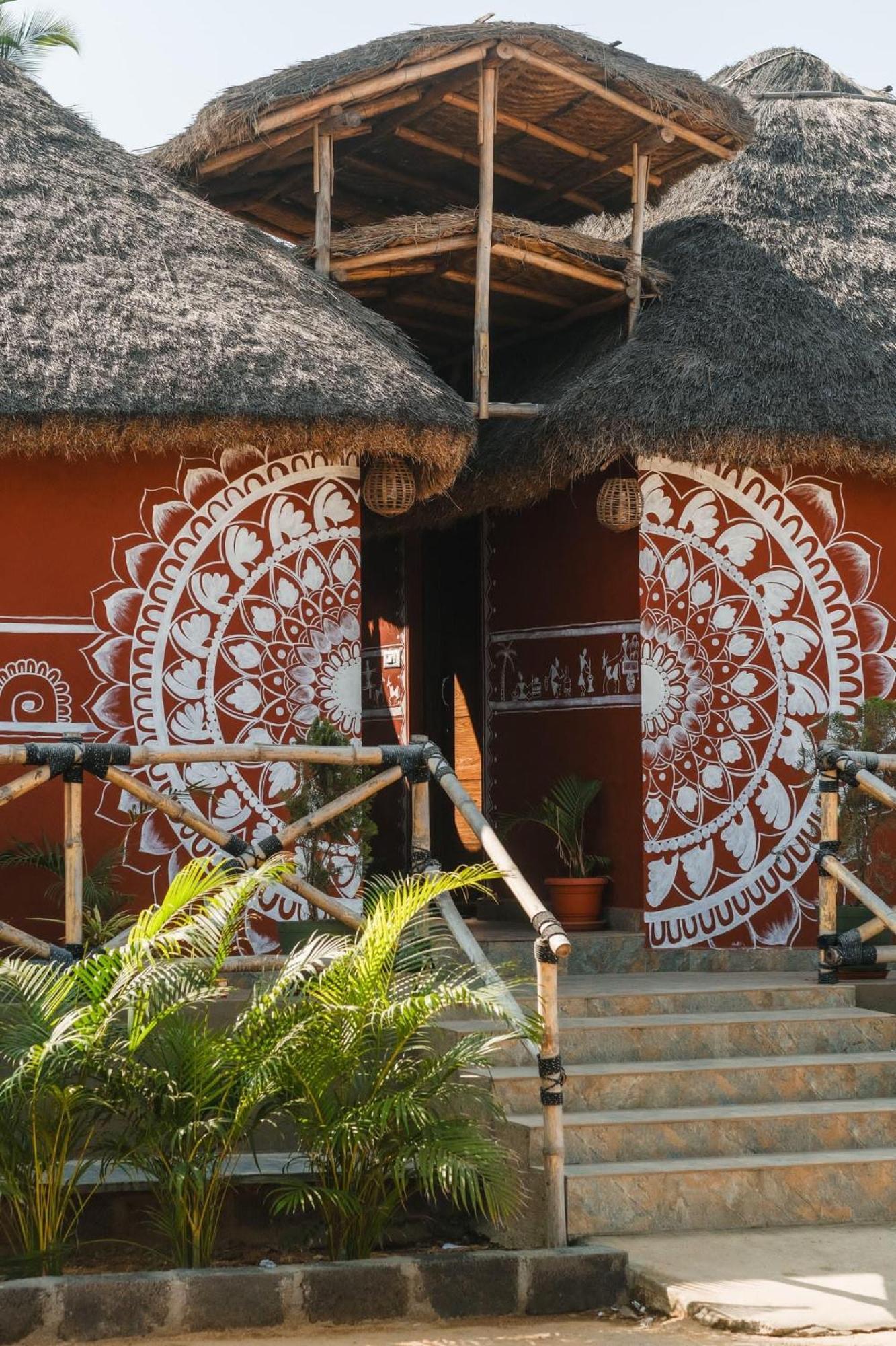 The Hideout Cottage And Restaurant Хампи Экстерьер фото